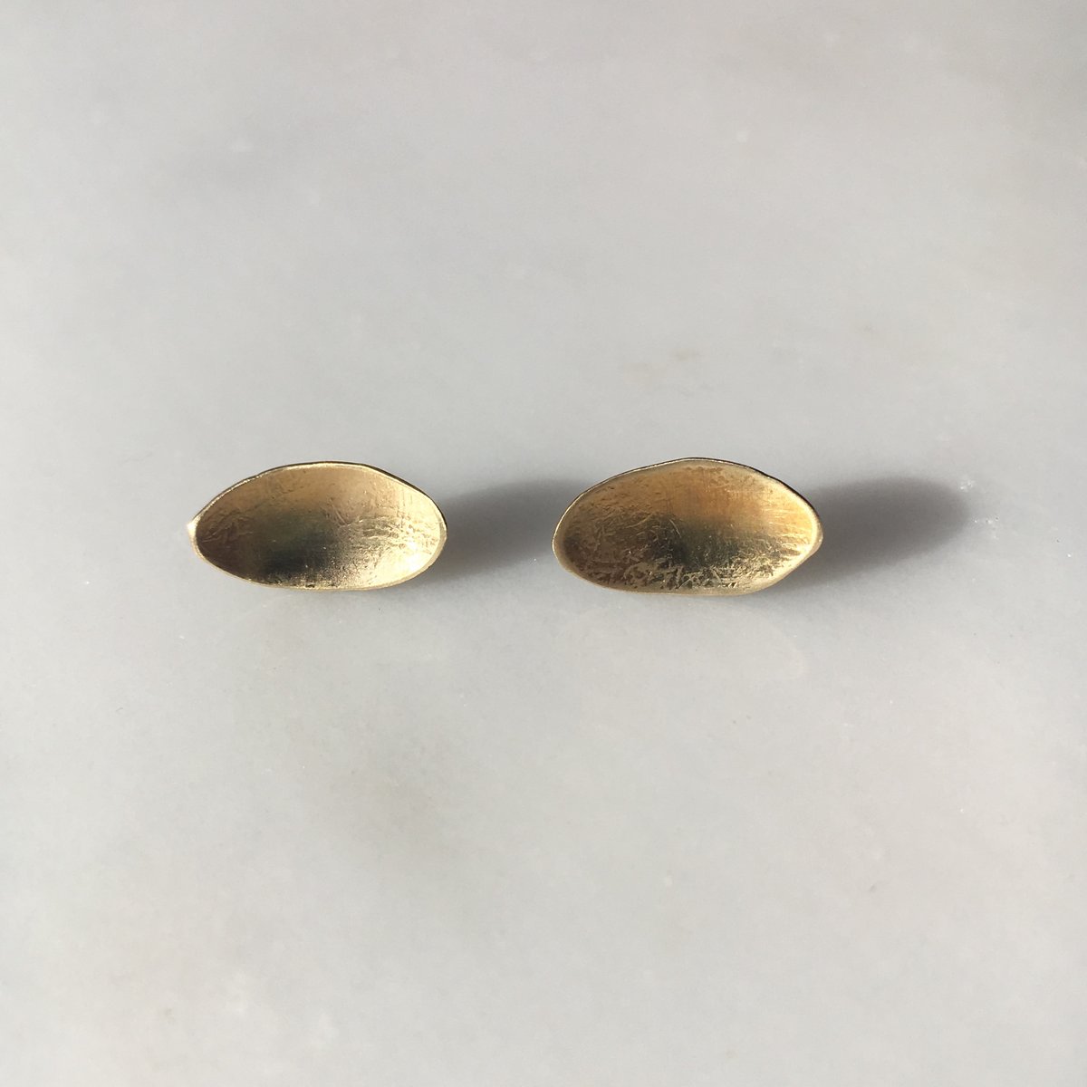 Image of easy earring