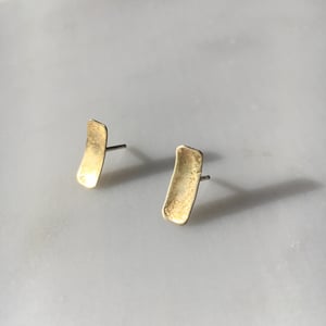 Image of bar earring