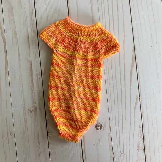 Image of Knit Newborn Rompers