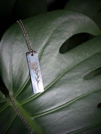 Image 4 of Minimalist Wildflowers