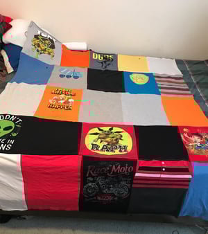 Image of Queen Size Bed Topper Memory Quilt/Blanket