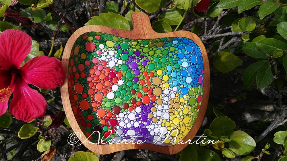 Image of Colorful dotted Acacia Large wooden tray by Alberto Martín