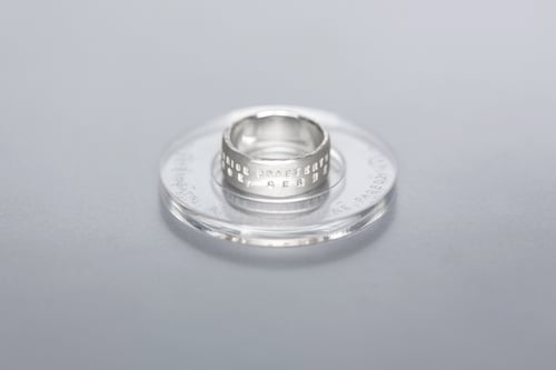 Image of silver MAXI ring with inscription in Latin