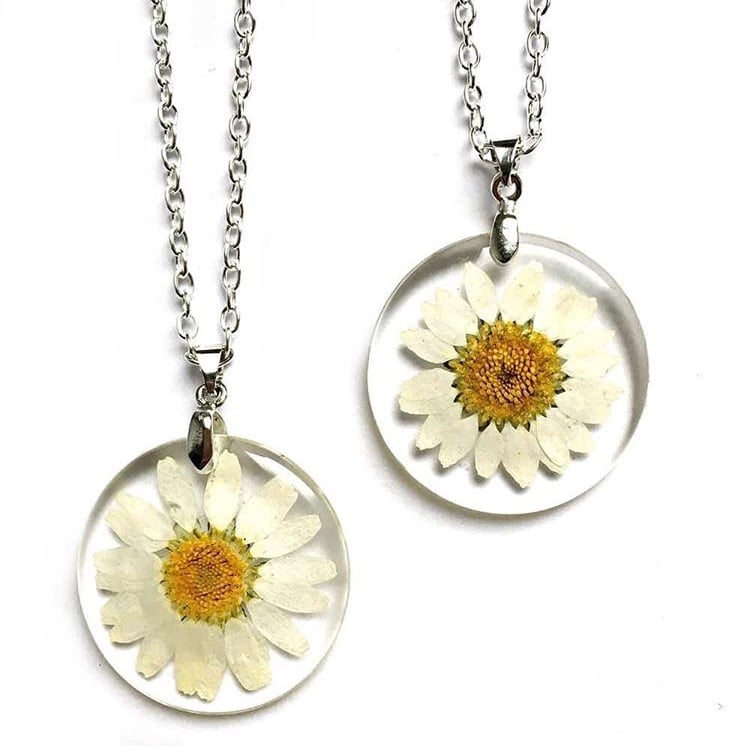 Image of Pressed Daisy Necklace