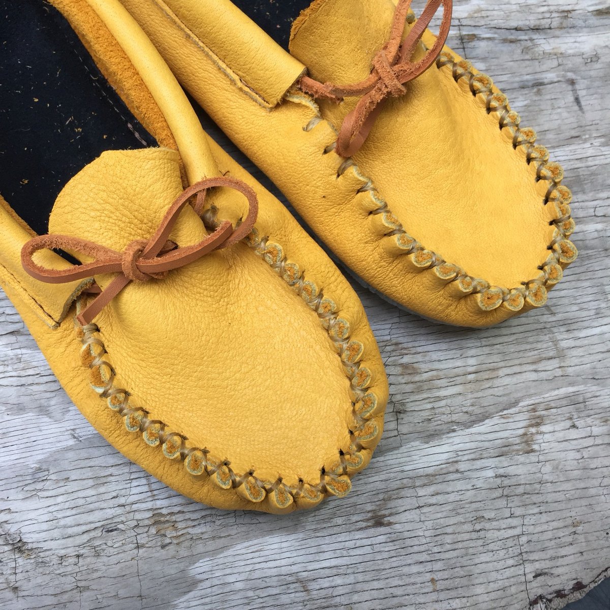 Pucker Toe Moccasins (Gold) Beyond Buckskin Boutique