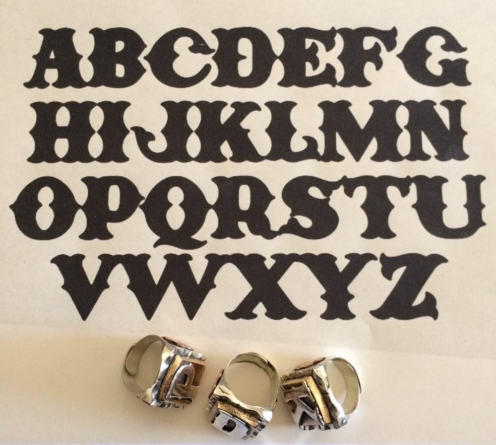 A-Z INITIAL RING