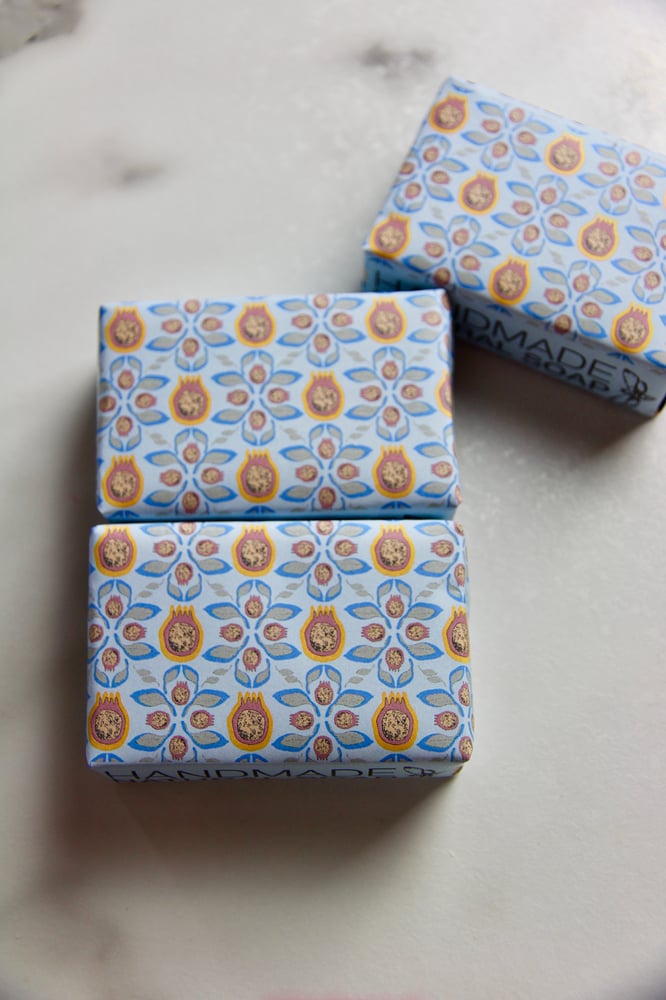 Image of Handmade Soap - Poppy Seed & Peppermint Oil