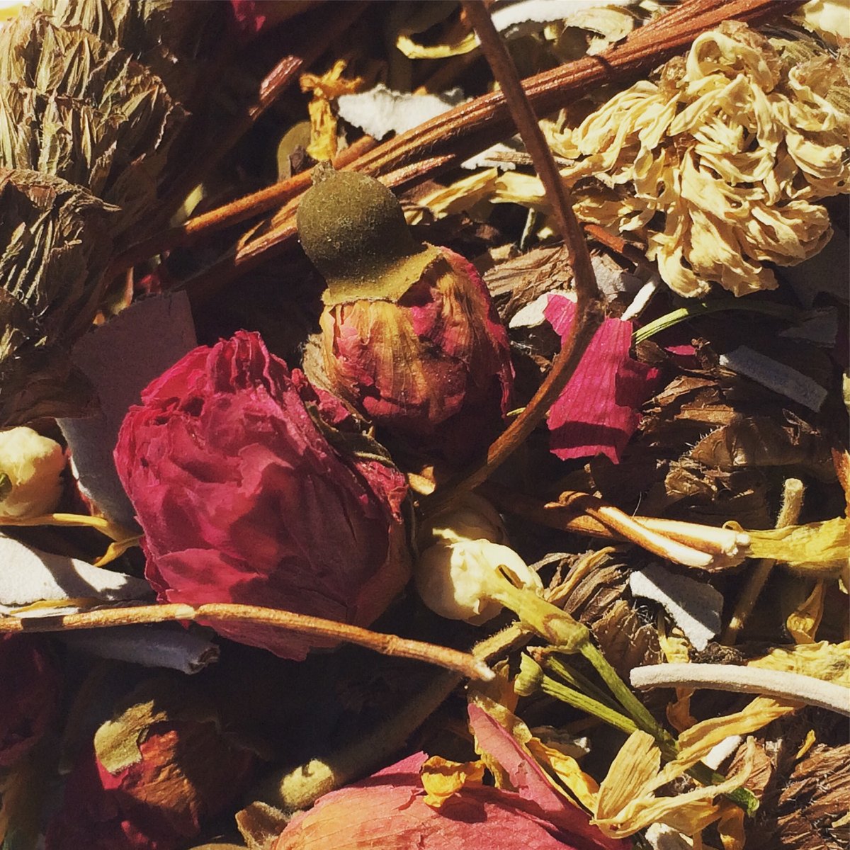 GoldenTouch yoni steam herb blend Golden Touch Essentials