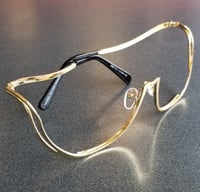 Image 3 of WOAH FRAMES!!