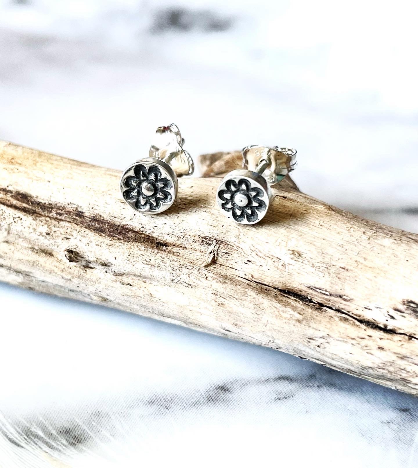 Image of Handmade Sterling Silver Flower Studs 925