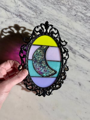 Image of Small Moon 8”