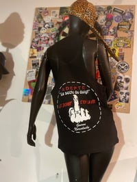 Image 1 of DÉBARDEUR - LA SECTE DU DOIGT