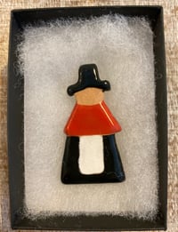 Image 1 of Welsh Lady Brooch - Broets Menyw Gymreig 