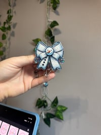 Snowman bow 