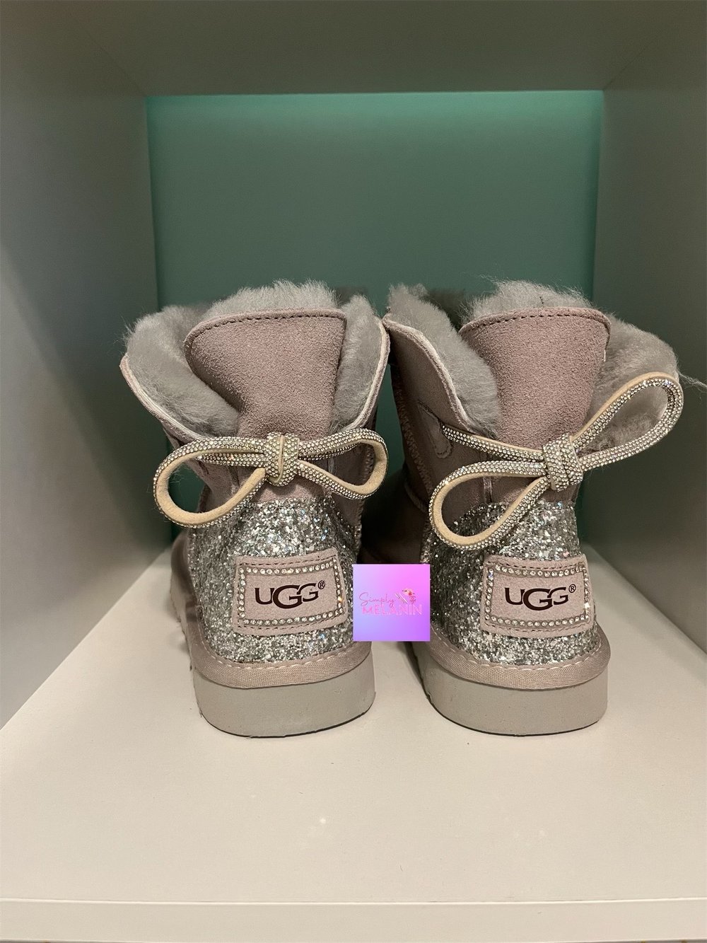 Image of knot tie uggs 💜. 