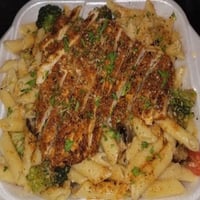 #6 Cajun Alfredo Vegi-Pasta w/ Chicken