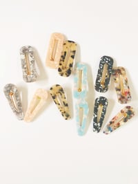 RESIN CLIP SET  