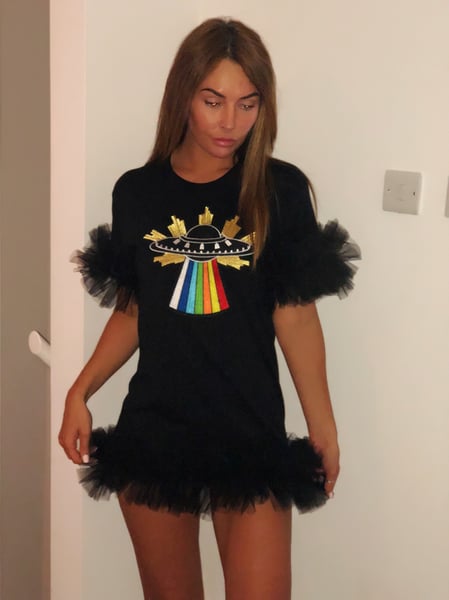 Image of Milan in black 