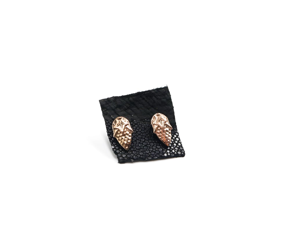 Image of 14k Gold Strawberry Earrings 