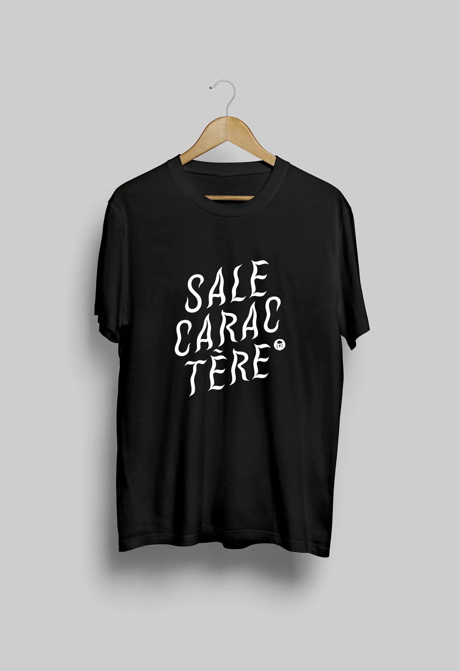 Image of T-shirt Sale Caractère