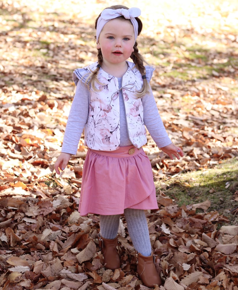 Image of Floral/velvet vest