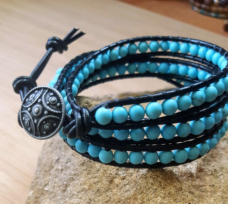 Magnesite Triple Wrap Bracelet Image 2
