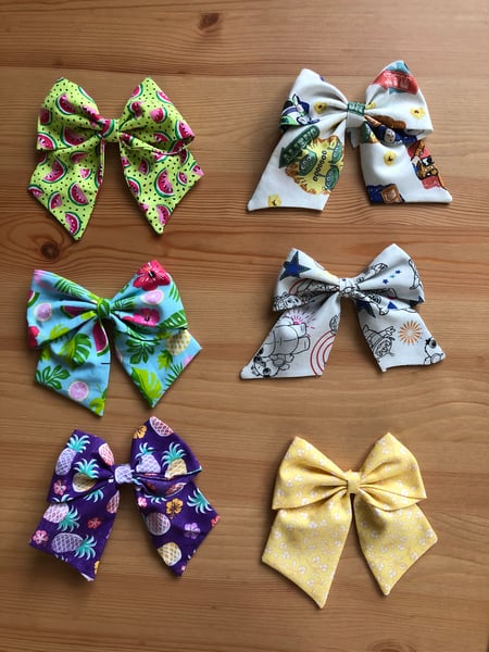Image of Summer Bows