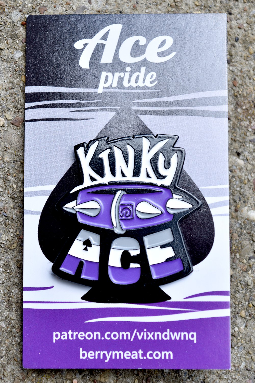 Kinky Ace Pin