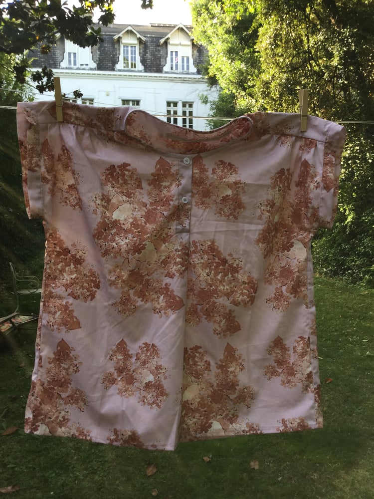 Image of Blouses en coton et en lange de coton  hortensias Prune Cirelli x Villa Atlantida 