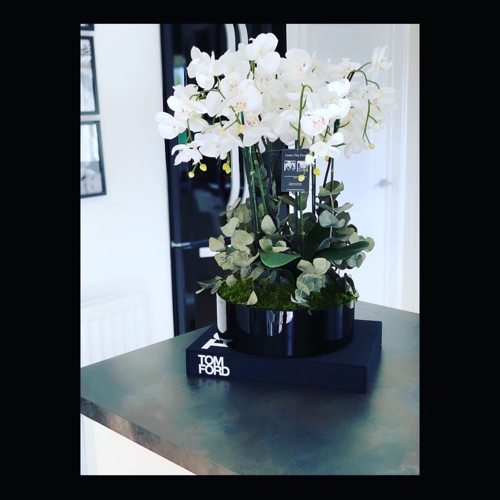 Image of Multi stem orchid (clear/ black vase)