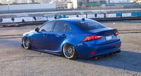 Lexus 3is/Rc Chasing Tail lights