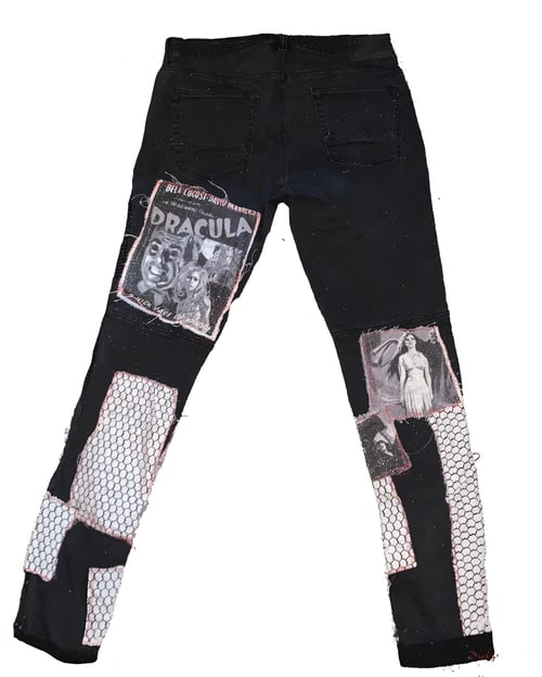 Image of MACH 5 SEVYNTH GENES: GATED