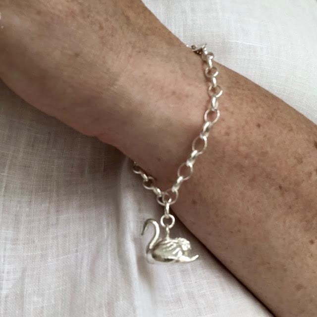 Image of Sterling silver swan bracelet