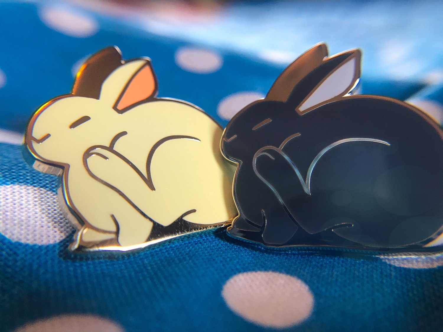 Image of Grooming Bunny Enamel Pins