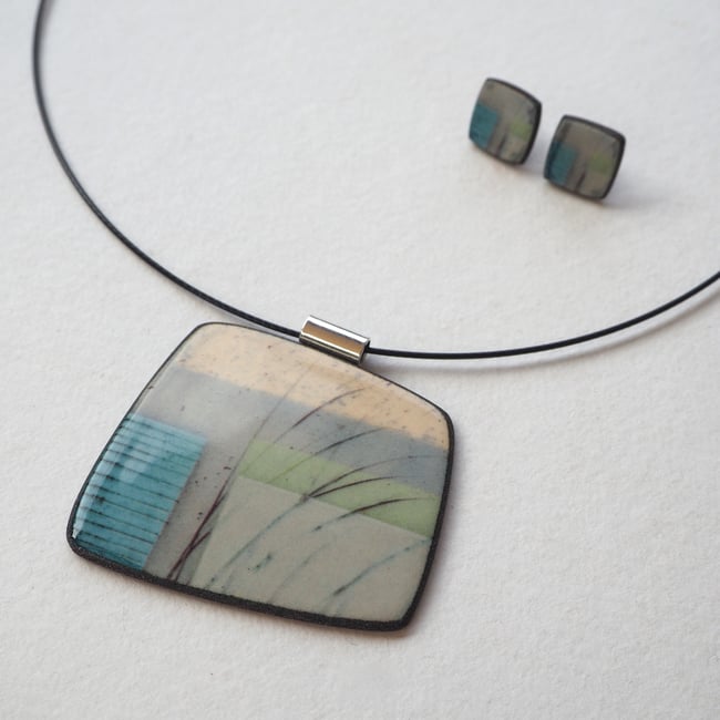 Elements Range - Mere Porcelain Ceramic Necklace (Squared)