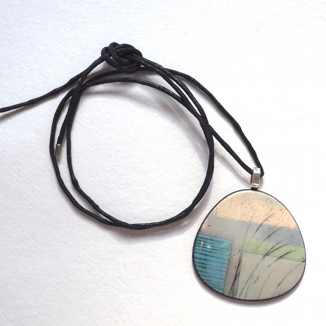 Elements Range - Mere Porcelain Ceramic Pendant Necklace (Rounded)