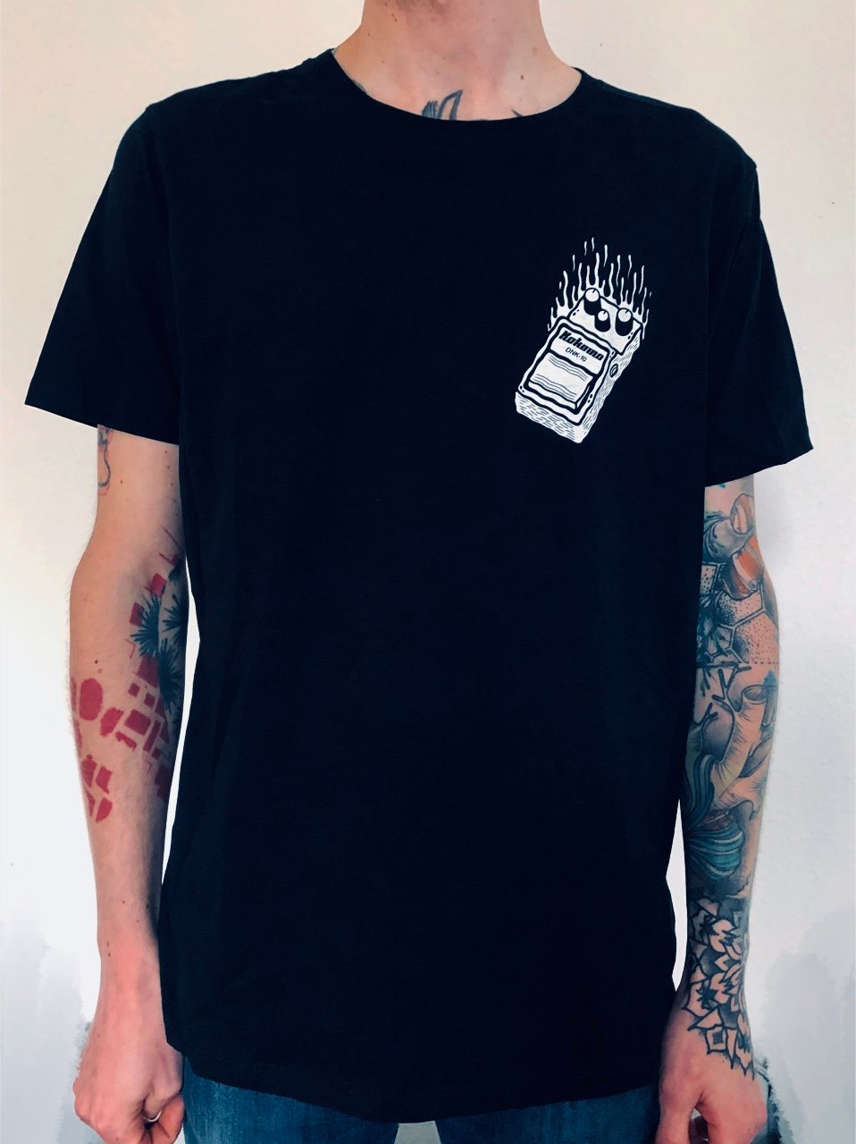 Shirt: Pedal Black