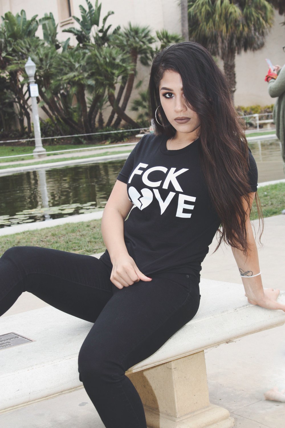 FCK LOVE TEE