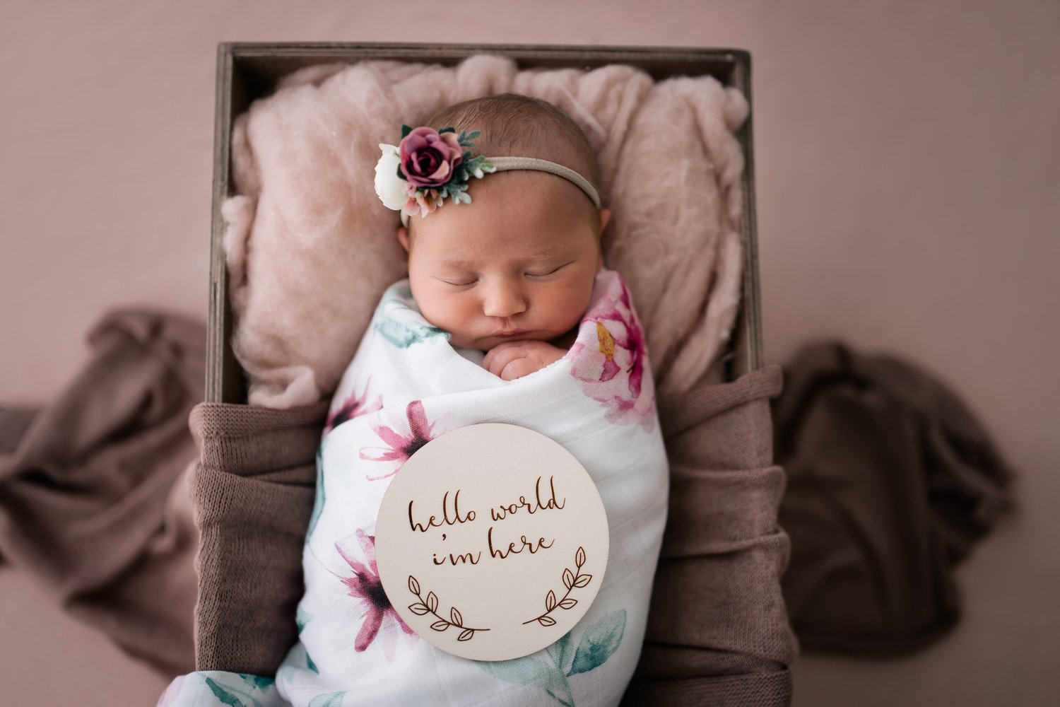 Image of Poppy Script - Birth Announcement Plaque 