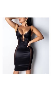 “SEDUCTIVE” BODYCON DRESS