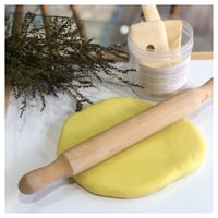  Daisy | Handmade Play Dough