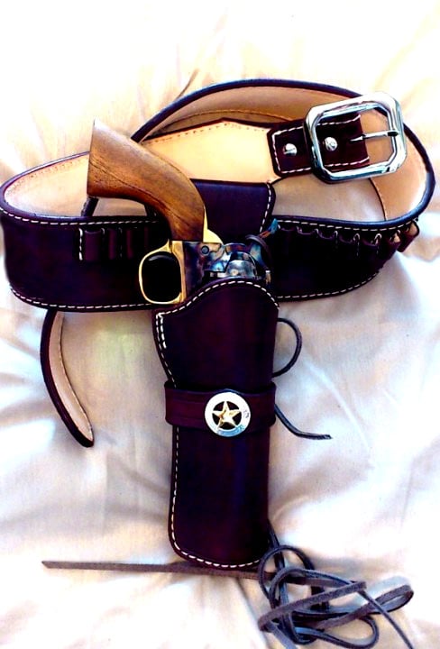 Skincarver's — SKINCARVER'S CFDA COWBOY FAST DRAW GUNBELT GUNFIGHTER RIG