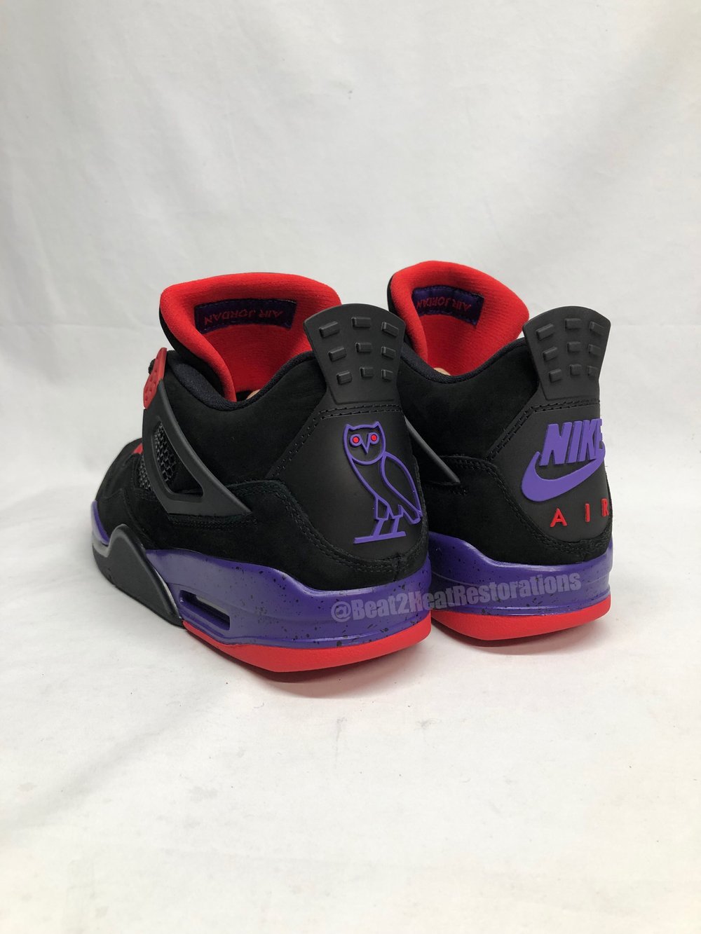 Drake Raptors 4’s OVO conversion.