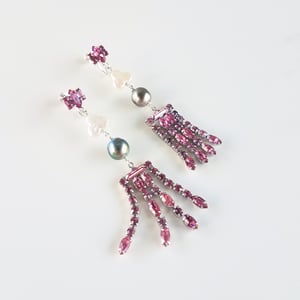 Pink Vintage Rhinestone & Pearl Earrings 