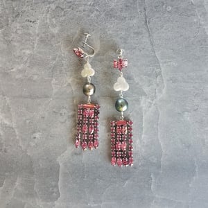 Pink Vintage Rhinestone & Pearl Earrings 