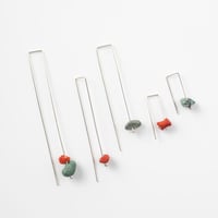 Image 3 of SINGLE EARRING silver 925 - coral, Earth and Sky 2023, #036-53