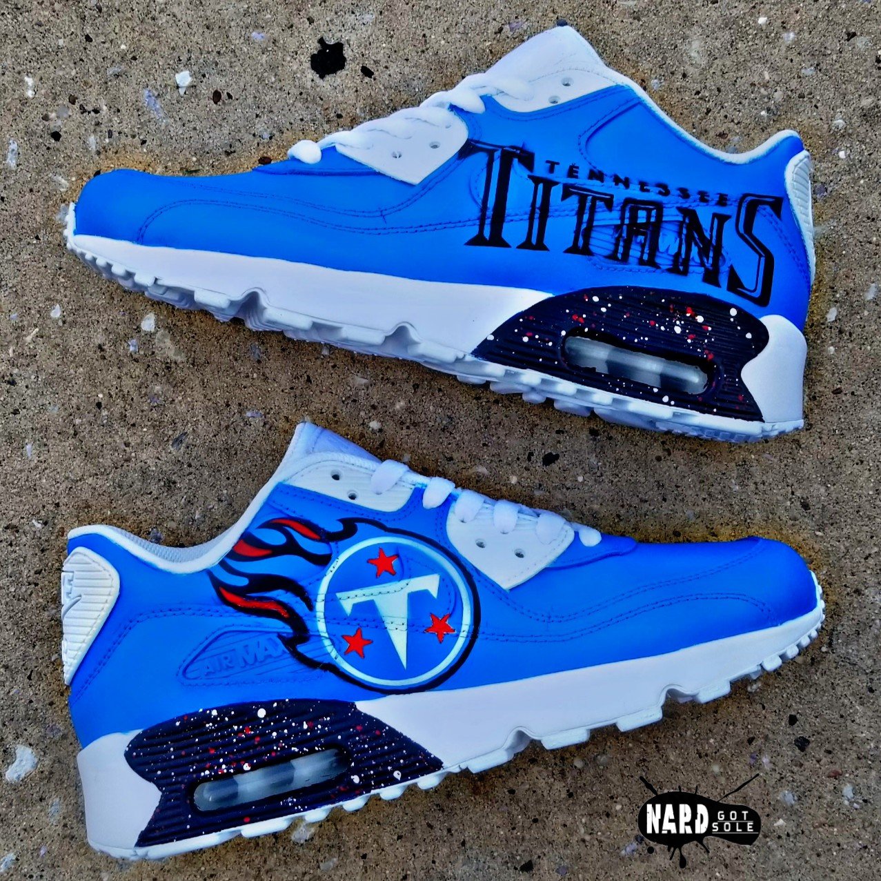 nike titans shoes