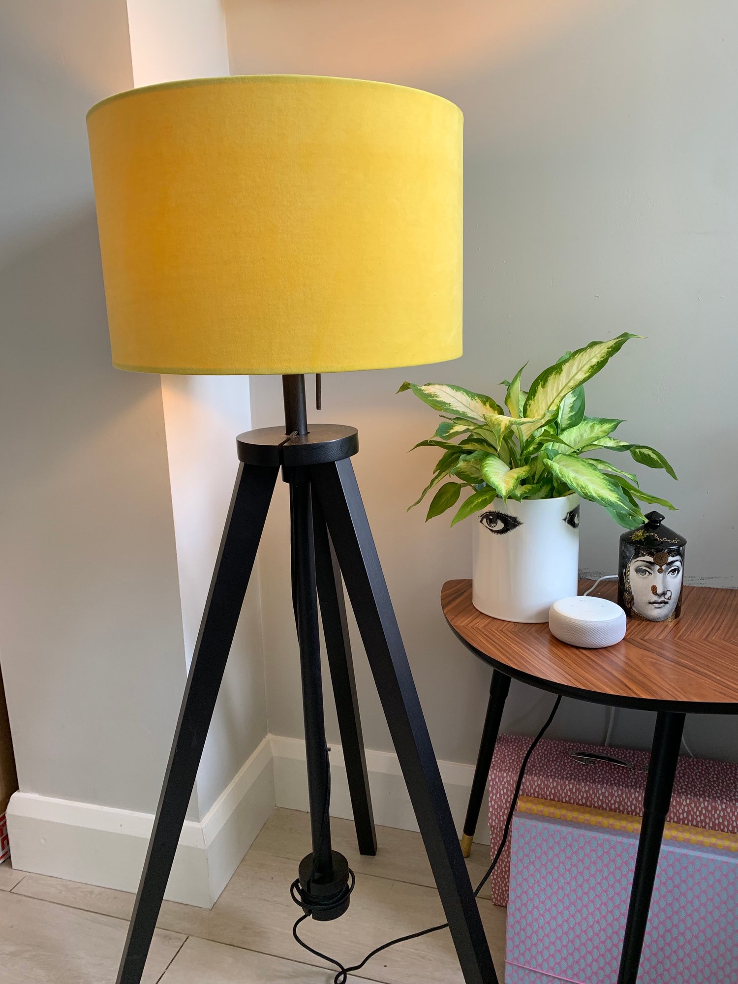 Image of Plush Velvet Daffodil Shade