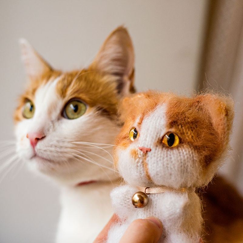 Image of Custom cat portrait plush