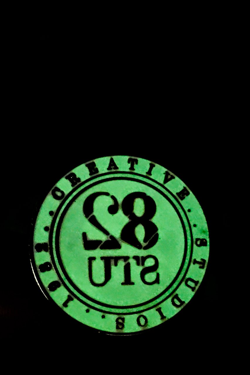 Image of 82Stu Pin - Gold and White (Glow In The Dark)
